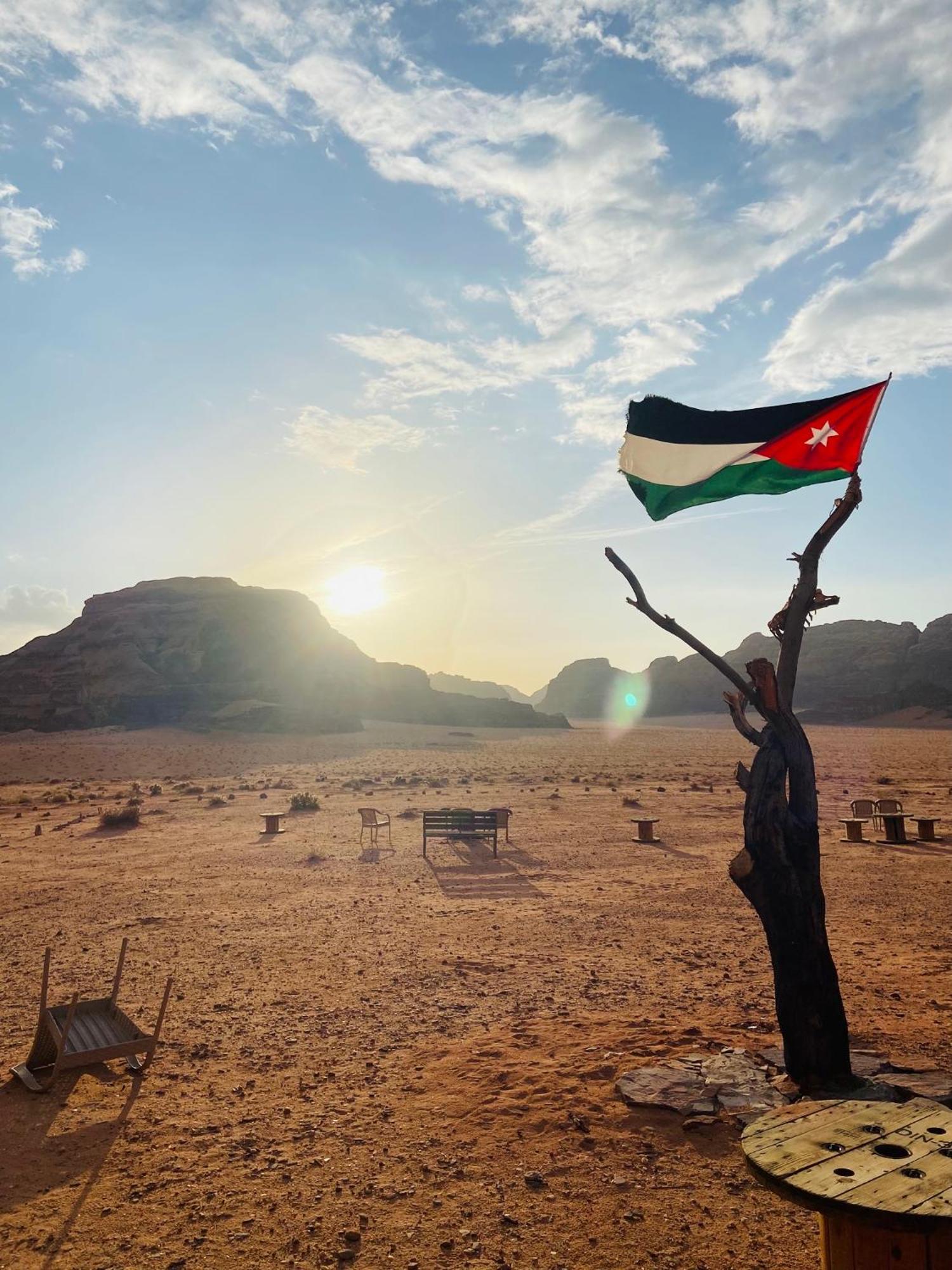 Wadi Rum Bedouin Heart Camp Eksteriør bilde